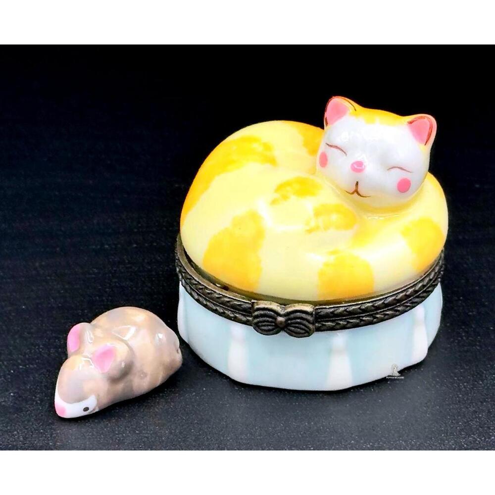 RBAOISN Sleeping Cat Trinket Box w/ Mouse Trinket | Hand Painted Mini Box